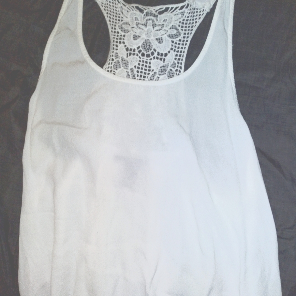 👗Large▪︎Off White▪︎CropTop👗